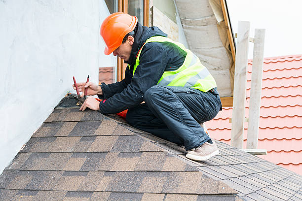 Best Local Roofing Companies  in Fayette, IA